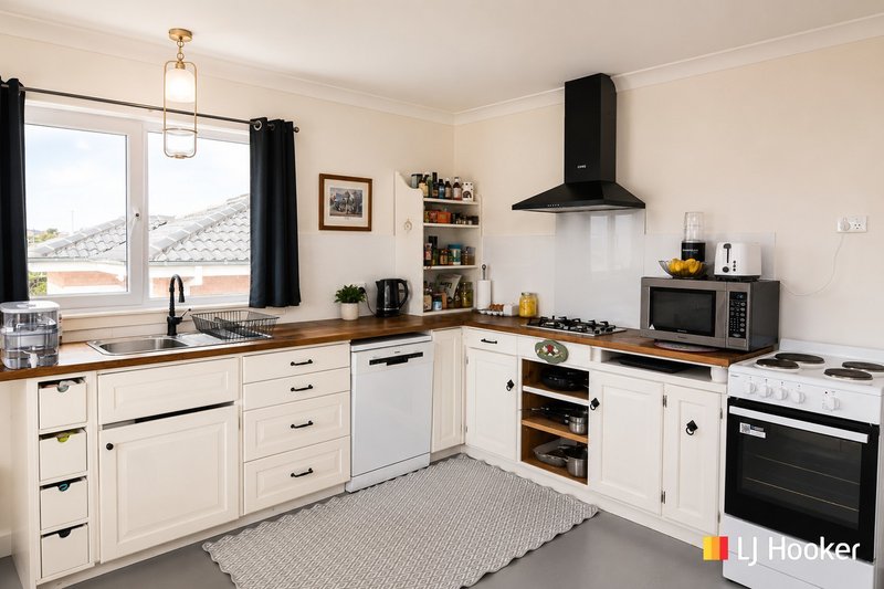 Photo - 83 Henning Crescent, Wallerawang NSW 2845 - Image 2