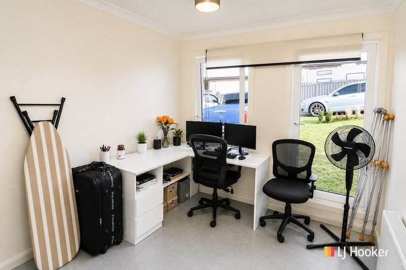 Photo - 83 Henning Crescent, Wallerawang NSW 2845 - Image 8