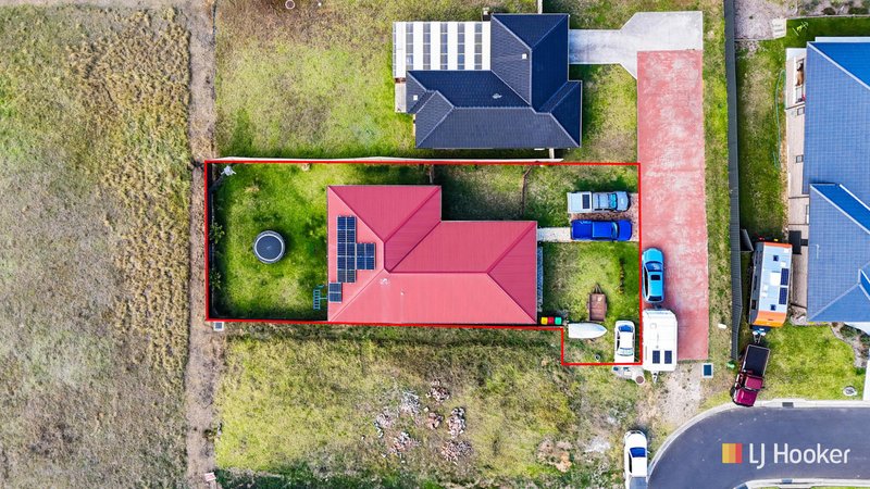 Photo - 83 Henning Crescent, Wallerawang NSW 2845 - Image 11