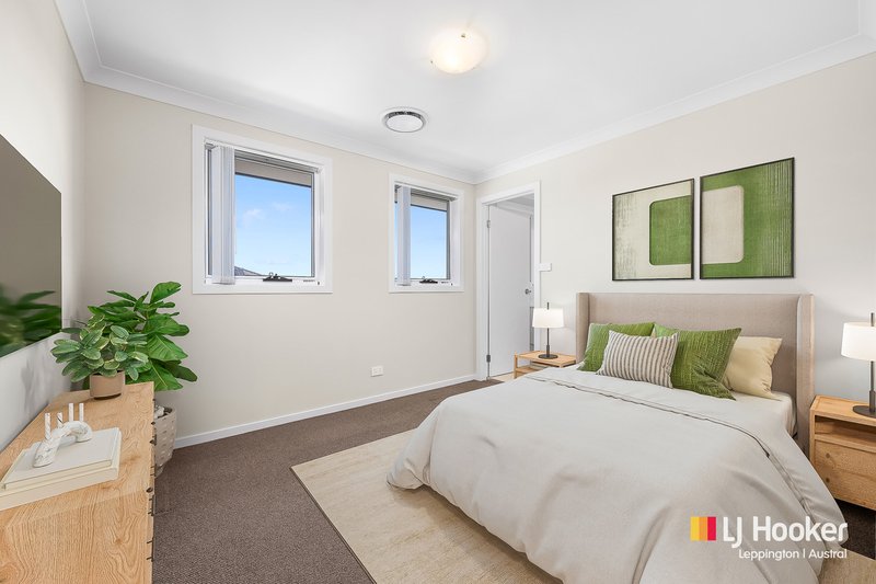 Photo - 83 Ingleburn Gardens Drive, Bardia NSW 2565 - Image 5