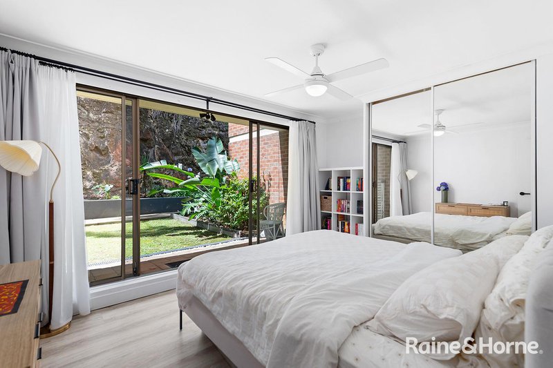 Photo - 8/3 Joseph Lloyd Close, Gosford NSW 2250 - Image 7