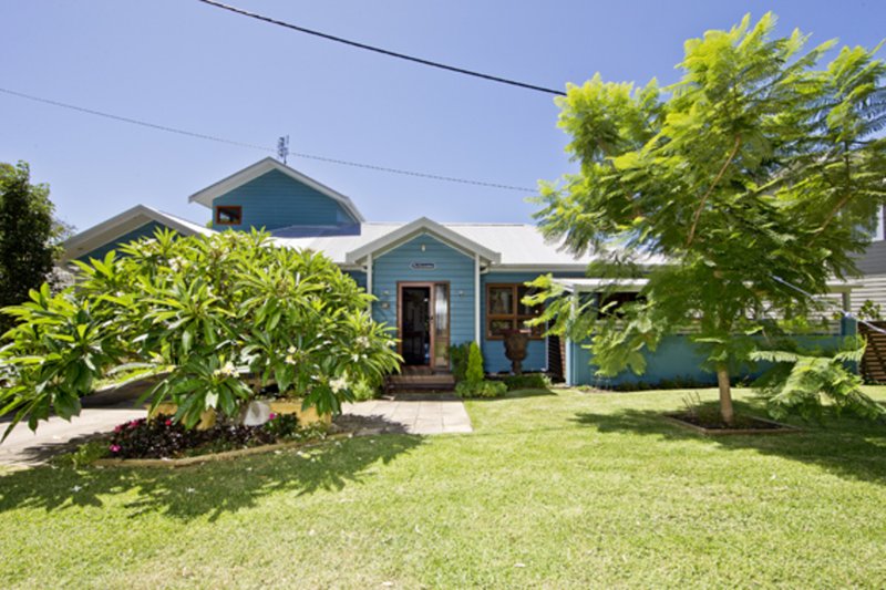 Photo - 83 Kent Gardens, Soldiers Point NSW 2317 - Image 3