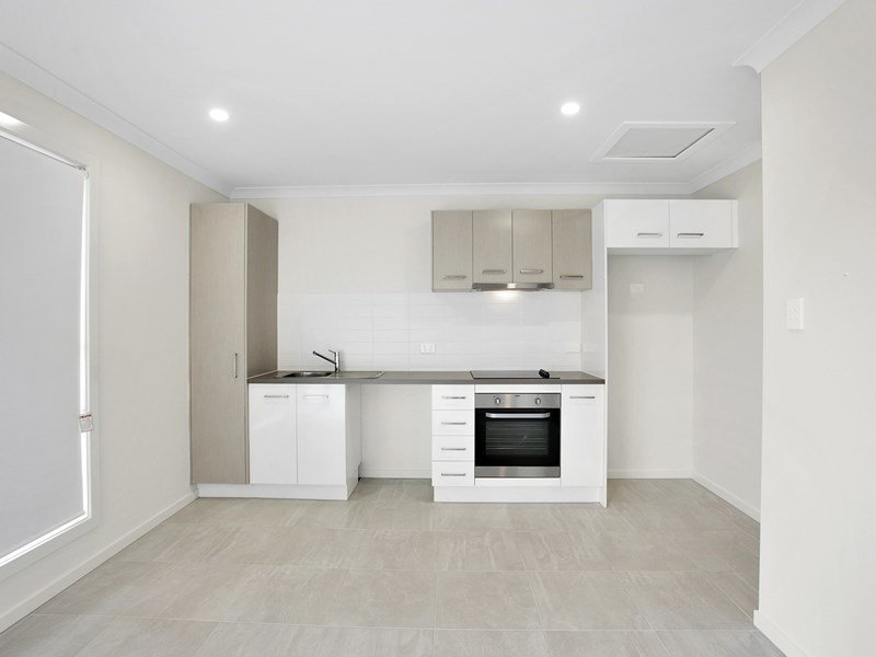 Photo - 83 Lamington Drive, Redbank Plains QLD 4301 - Image 16