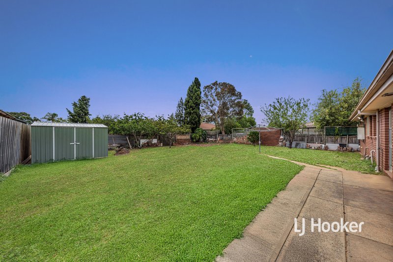 Photo - 83 Loyola Road, Werribee VIC 3030 - Image 11