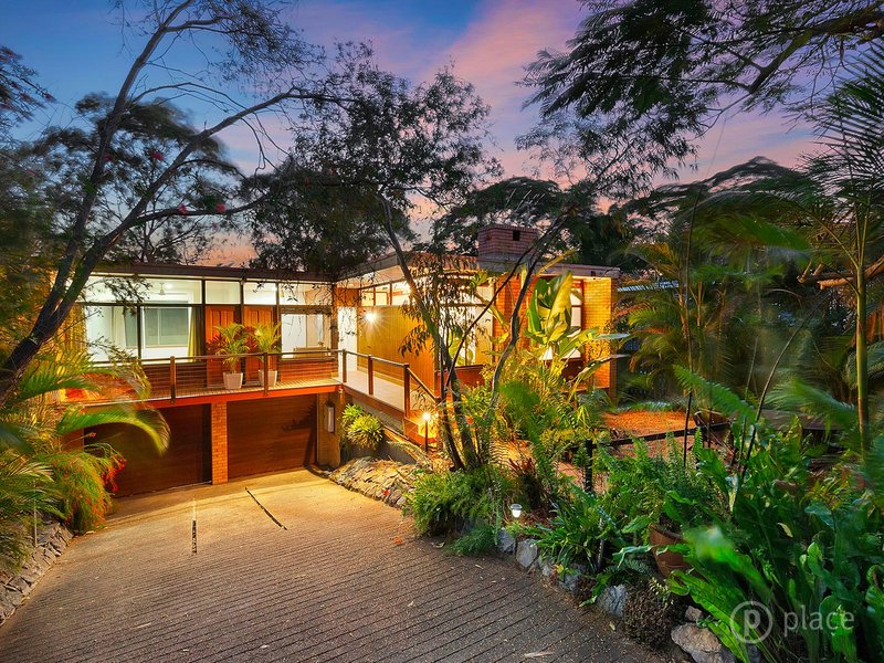 83 Ludlow Street, Chapel Hill QLD 4069