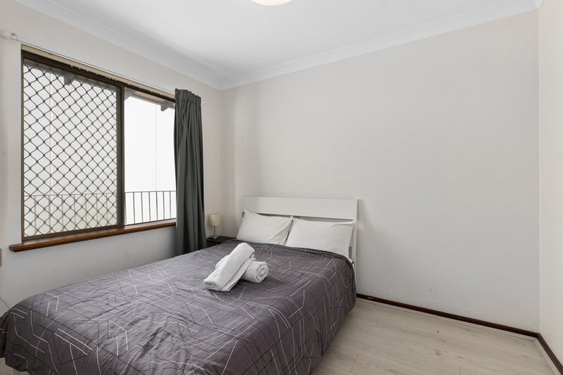 Photo - 8/3 Lyall Street, South Perth WA 6151 - Image 11