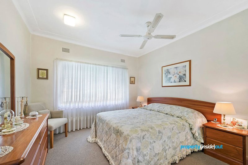 Photo - 83 Lyle Street, Girraween NSW 2145 - Image 7