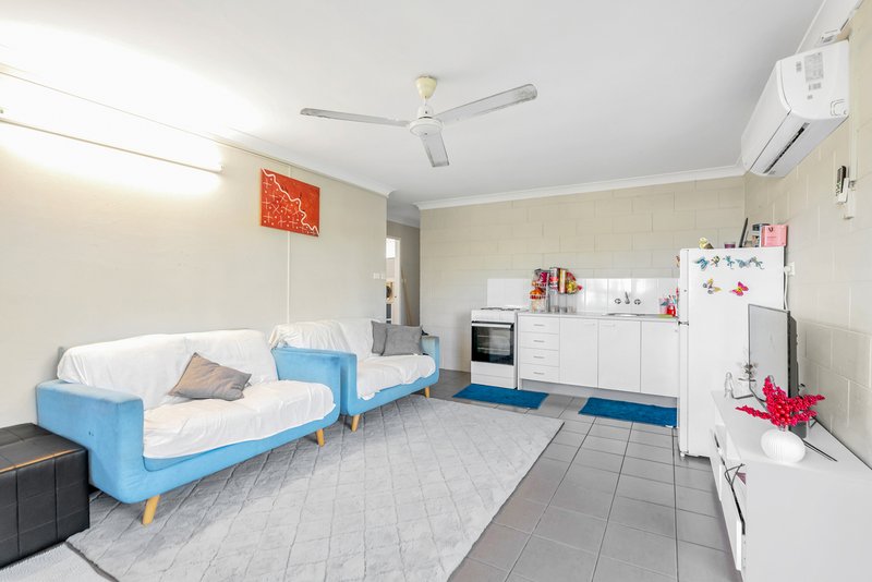 Photo - 83 Mann Street, Westcourt QLD 4870 - Image 13