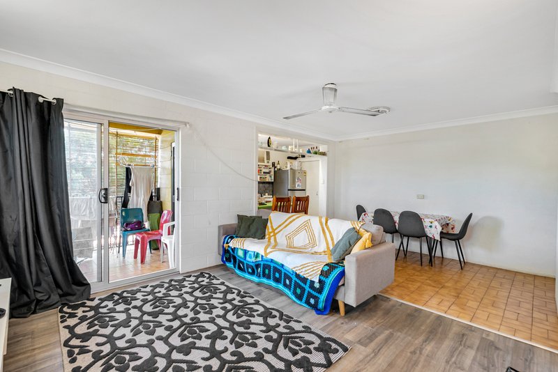 Photo - 83 Mann Street, Westcourt QLD 4870 - Image 6