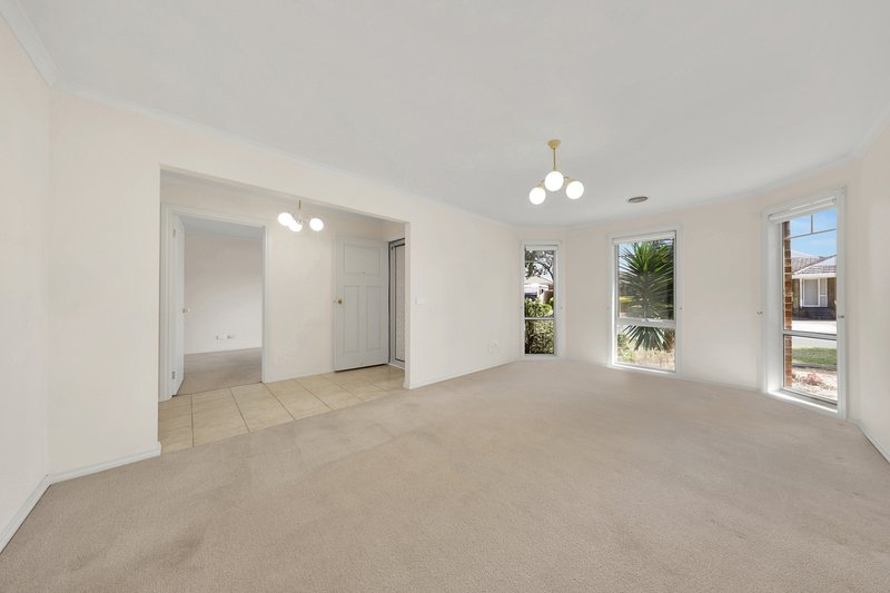 Photo - 83 Manning Clark Road, Mill Park VIC 3082 - Image 3