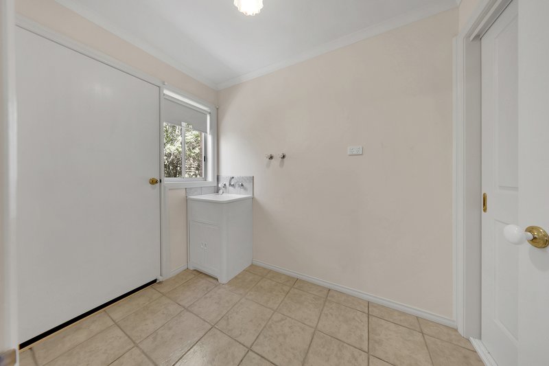 Photo - 83 Manning Clark Road, Mill Park VIC 3082 - Image 14