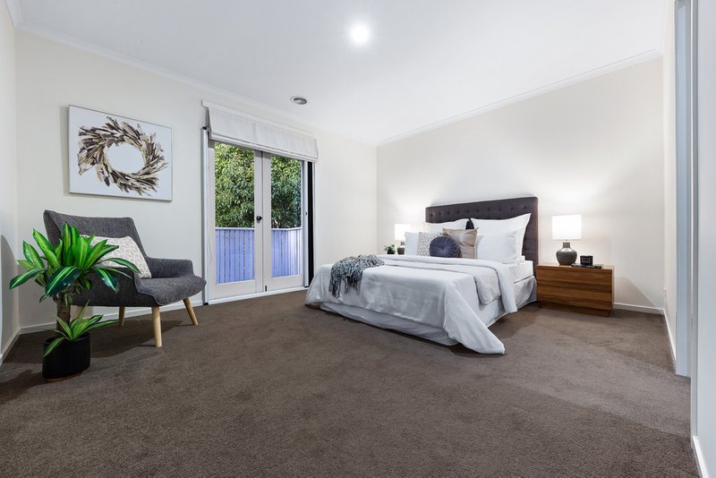 Photo - 8/3 Mckelvie Court, Glen Waverley VIC 3150 - Image 7