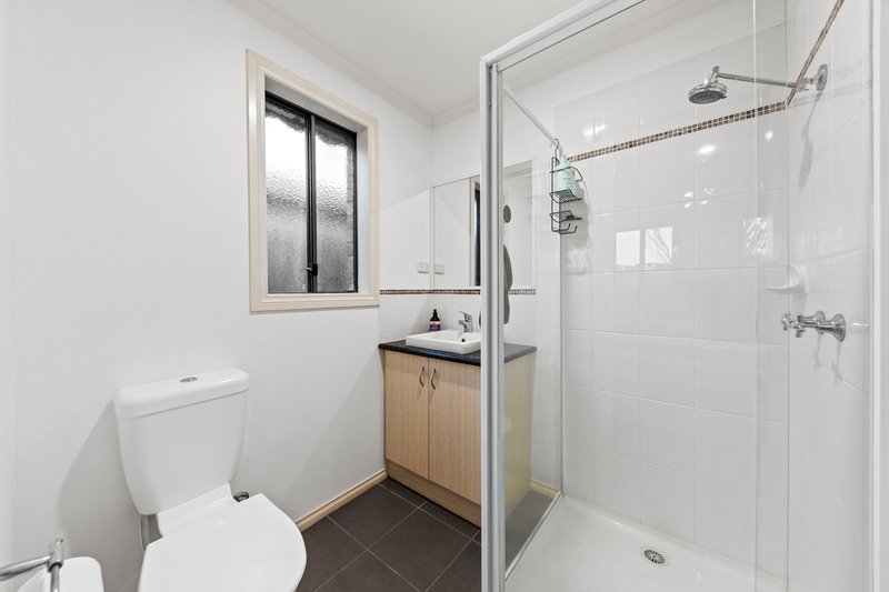 Photo - 83 Melissa Way, Pakenham VIC 3810 - Image 18