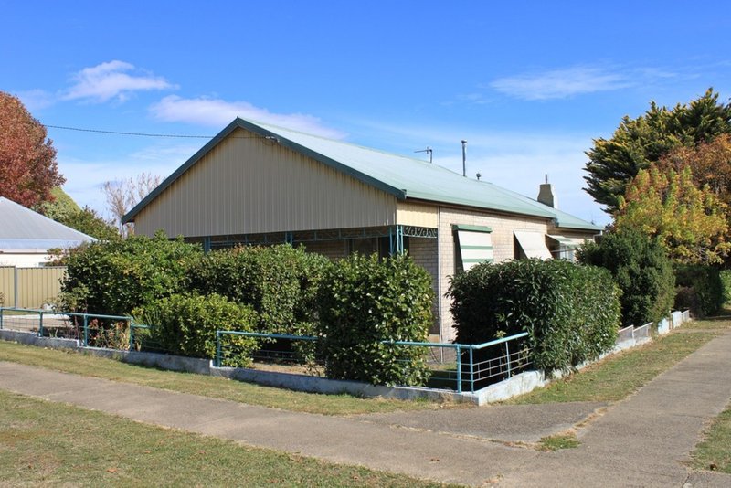 Photo - 83 Murray Street, Tumbarumba NSW 2653 - Image 5