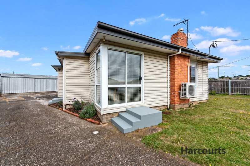 Photo - 83 Nicholls Street, Devonport TAS 7310 - Image 13