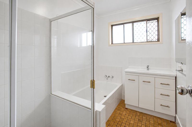 Photo - 83 Nicklin Way, Warana QLD 4575 - Image 8