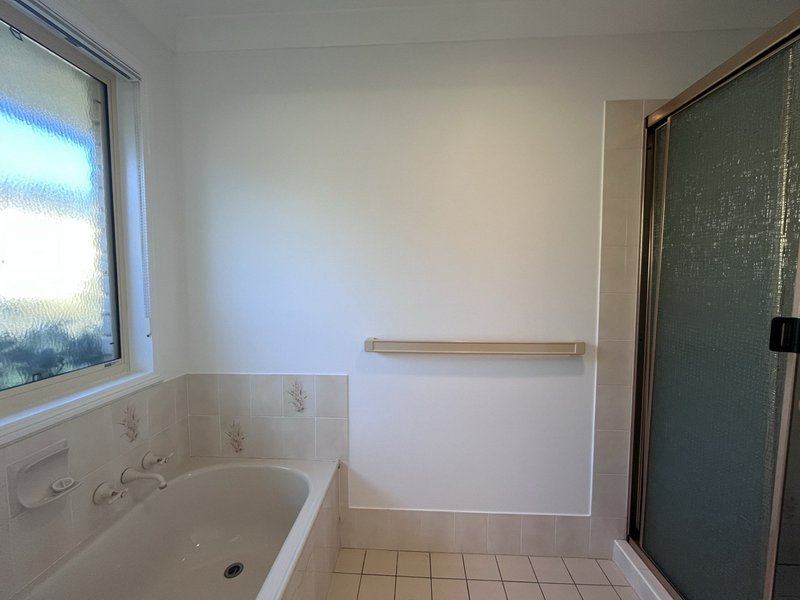 Photo - 83 Oleander Drive, Bongaree QLD 4507 - Image 5