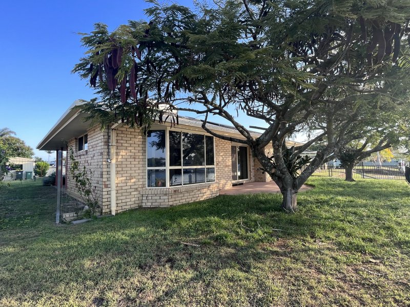 Photo - 83 Oleander Drive, Bongaree QLD 4507 - Image 7
