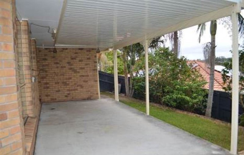 Photo - 83 Paddington Drive, Carrara QLD 4211 - Image 10