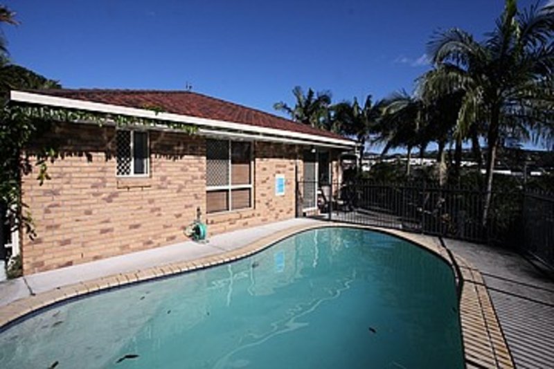 Photo - 83 Paddington Drive, Carrara QLD 4211 - Image 14