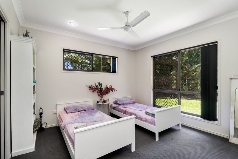 Photo - 83 Palm Way, Dundowran Beach QLD 4655 - Image 19