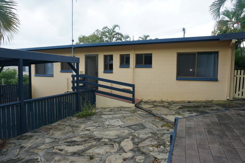 Photo - 83 Poole Street, Bowen QLD 4805 - Image 15