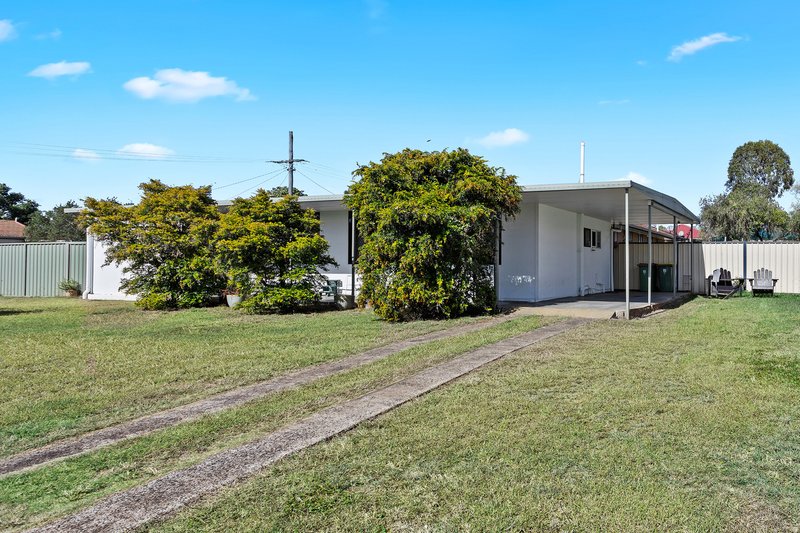 Photo - 83 Proposch Street, Oakey QLD 4401 - Image 2