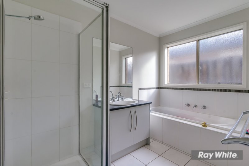 Photo - 83 Rose Grange Boulevard, Tarneit VIC 3029 - Image 7