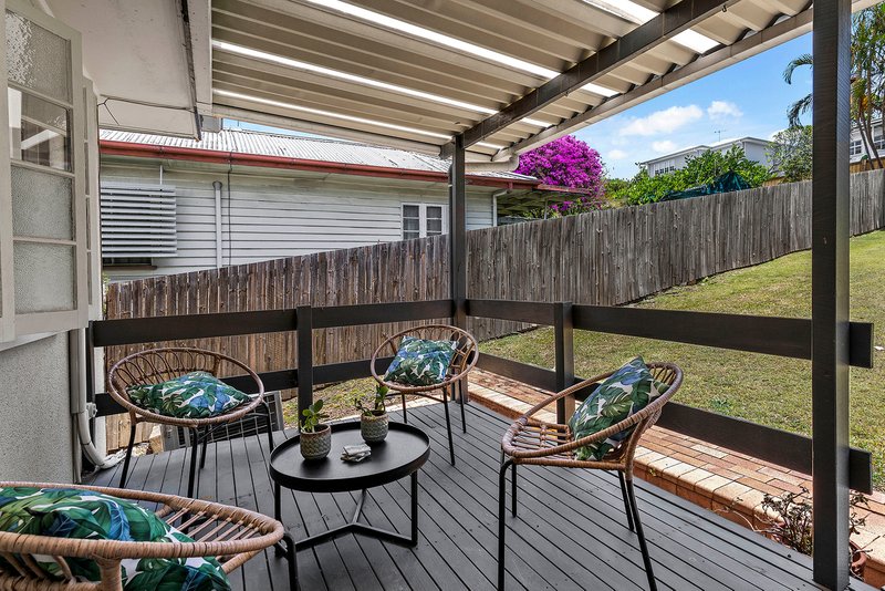 Photo - 83 Royal Parade, Ashgrove QLD 4060 - Image 14