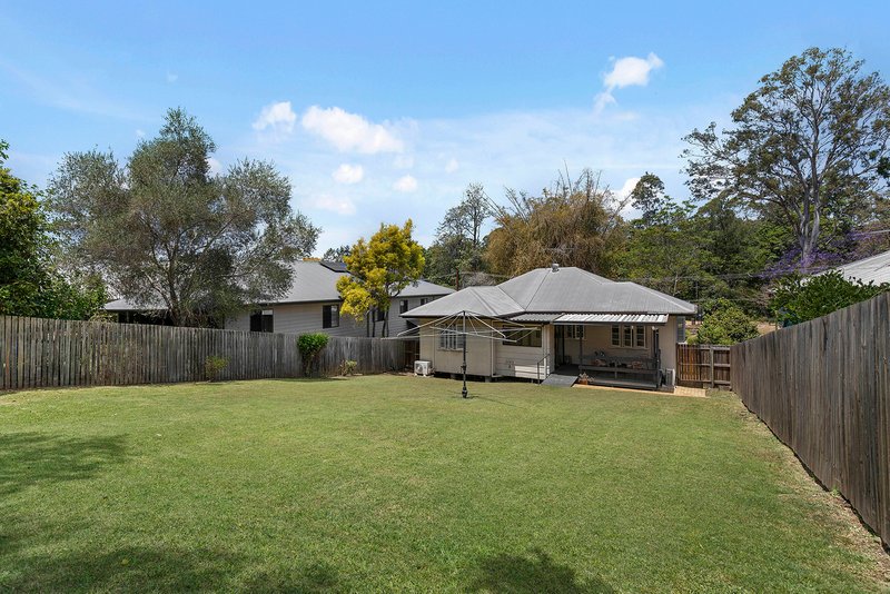 Photo - 83 Royal Parade, Ashgrove QLD 4060 - Image 16