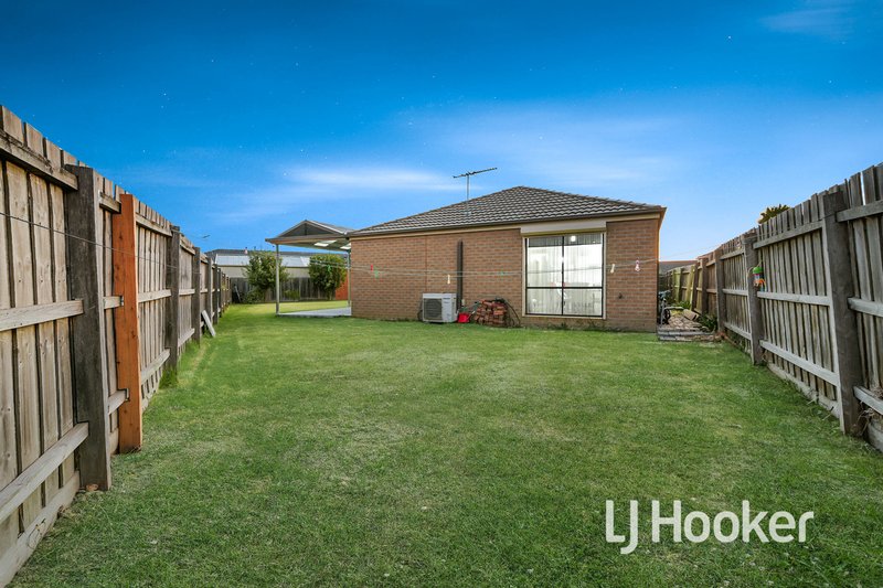 Photo - 83 Sandalwood Drive, Pakenham VIC 3810 - Image 15