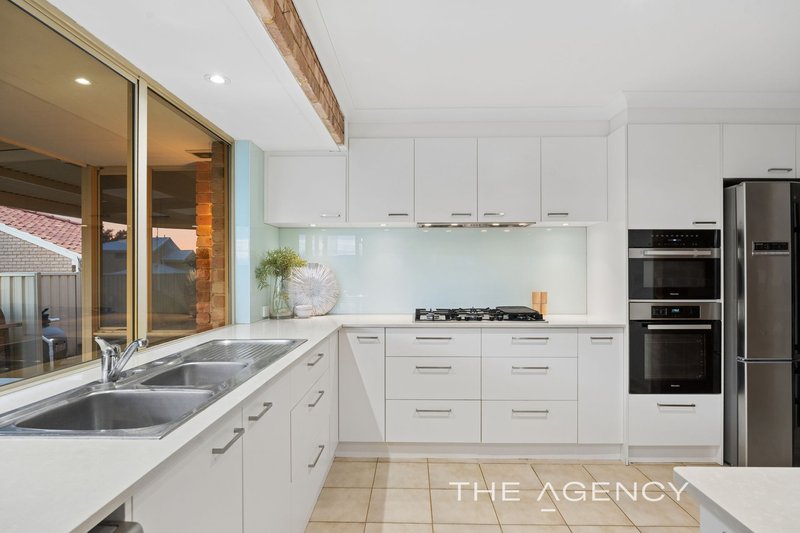 Photo - 83 Seacrest Drive, Sorrento WA 6020 - Image 9