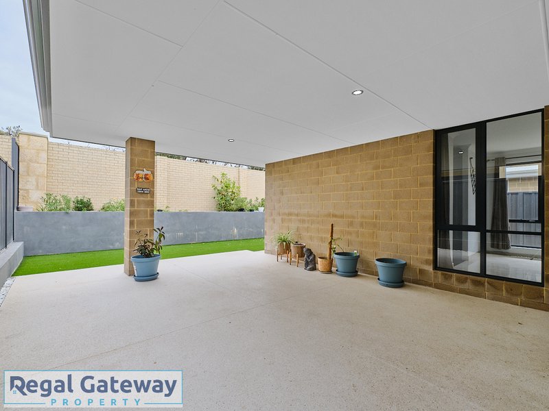 Photo - 83 Sorbonne Turn, Aubin Grove WA 6164 - Image 21