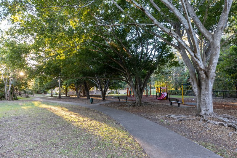 Photo - 83 The Boulevard, Albany Creek QLD 4035 - Image 32