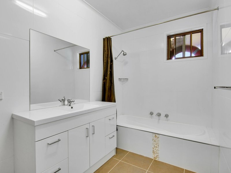 Photo - 83 Twelfth Avenue, Raymond Island VIC 3880 - Image 12