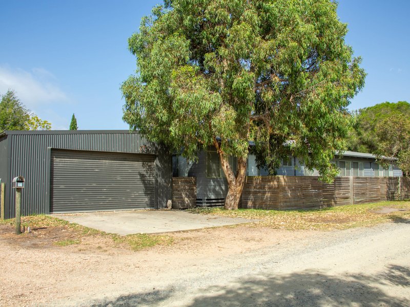 Photo - 83 Twelfth Avenue, Raymond Island VIC 3880 - Image 17