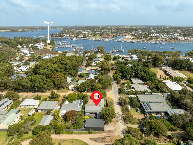 Photo - 83 Twelfth Avenue, Raymond Island VIC 3880 - Image 18