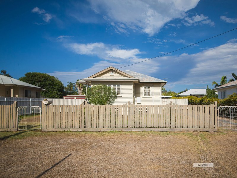 Photo - 83 Western Street, West Rockhampton QLD 4700 - Image 12