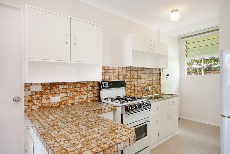 Photo - 8/30 Ashley Street, Reservoir VIC 3073 - Image 5