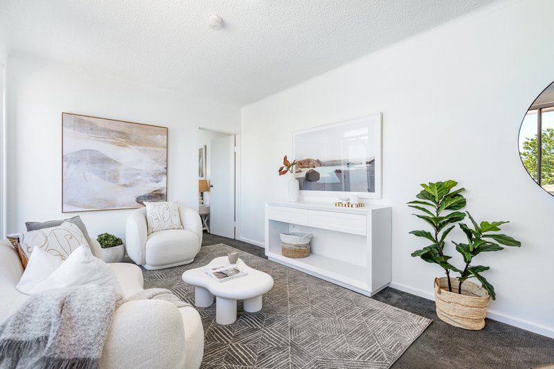 Photo - 8/30 Beach Road, Bondi Beach NSW 2026 - Image 2