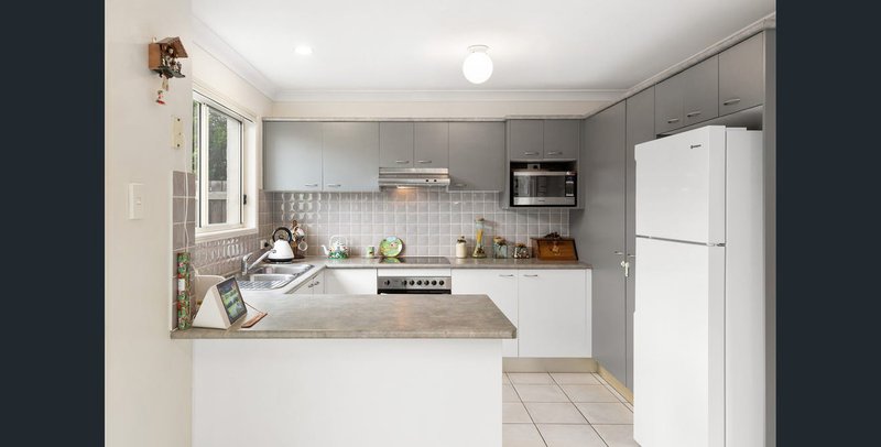 Photo - 8/30 Federation Street, Wynnum West QLD 4178 - Image 7