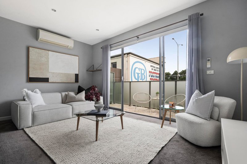 Photo - 8/30 Sydenham Street, Seddon VIC 3011 - Image 6