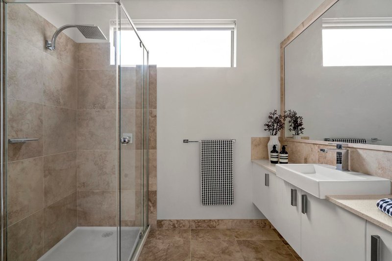 Photo - 8/30 Sydenham Street, Seddon VIC 3011 - Image 8