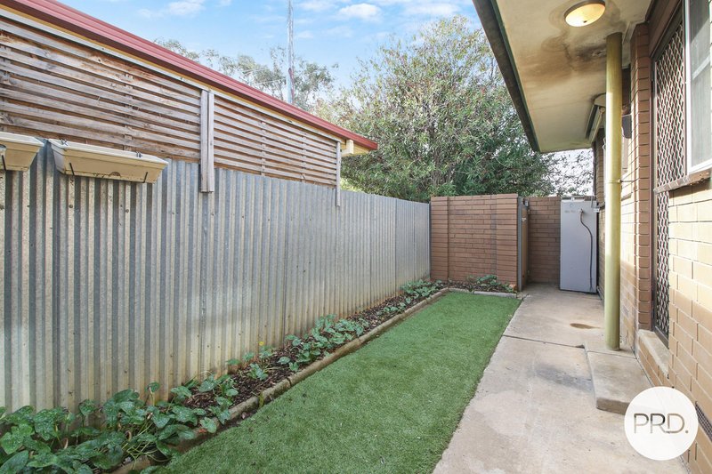 Photo - 8/309-311 Moore Street, Lavington NSW 2641 - Image 9