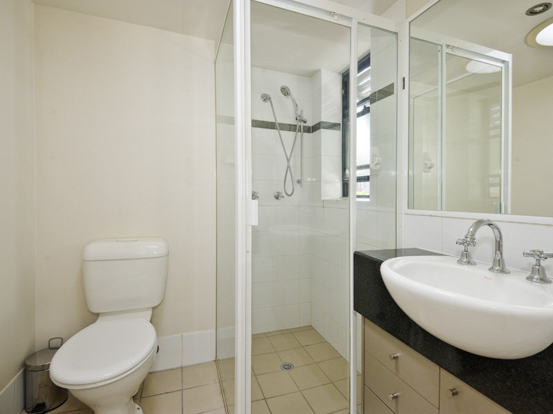 Photo - 8/31-33 Helen Street, Teneriffe QLD 4005 - Image 7