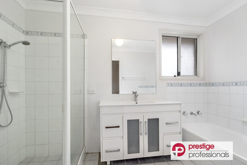 Photo - 8/31 Holland Crescent, Casula NSW 2170 - Image 5