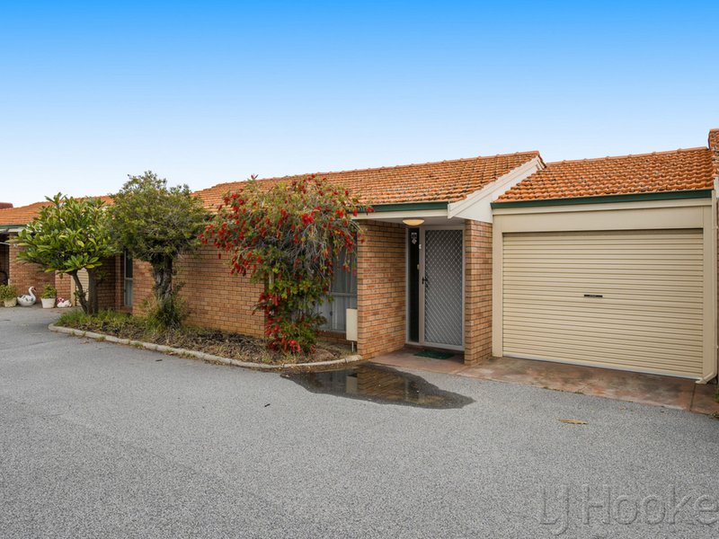 Photo - 8/311 Wharf Street, Queens Park WA 6107 - Image 3