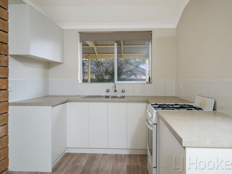 Photo - 8/311 Wharf Street, Queens Park WA 6107 - Image 13