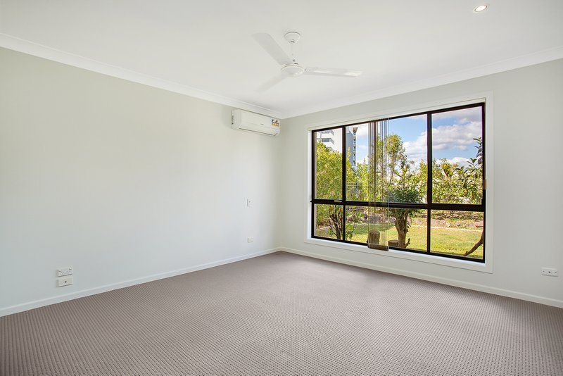Photo - 83/117 Palm Meadows Drive, Carrara QLD 4211 - Image 4