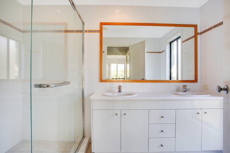 Photo - 83/117 Palm Meadows Drive, Carrara QLD 4211 - Image 5